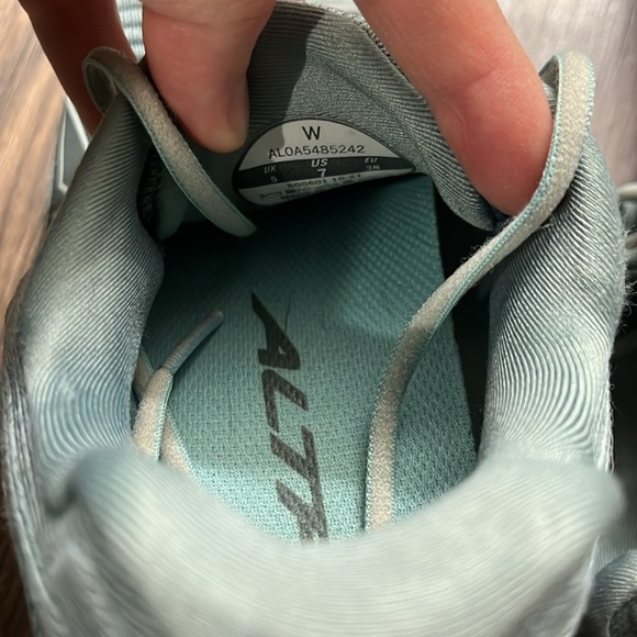 Altra Women’s TORIN 5 LUXE Gray Blue Size 7 - Picture 4 of 6